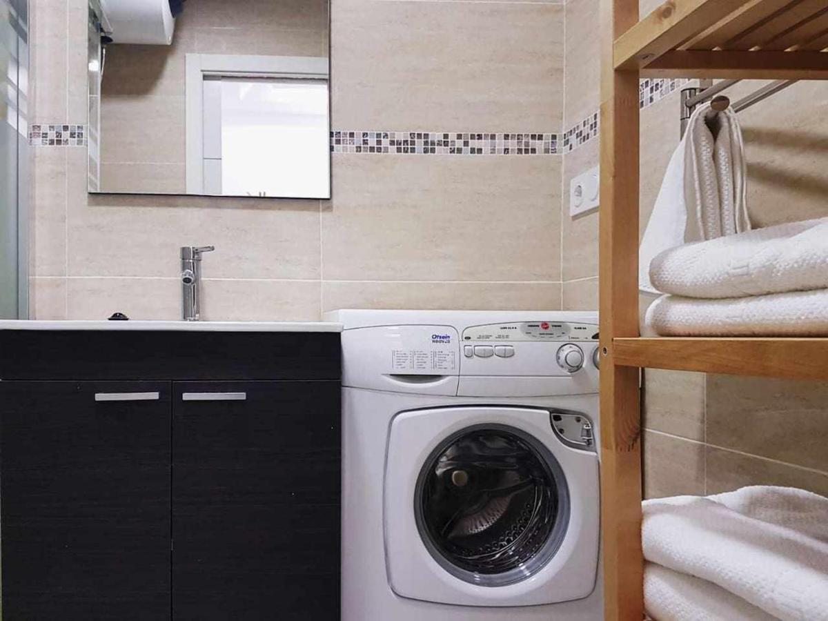 Lujoso Apartamento En De La Isla De Puerto Marina 贝纳尔马德纳 外观 照片