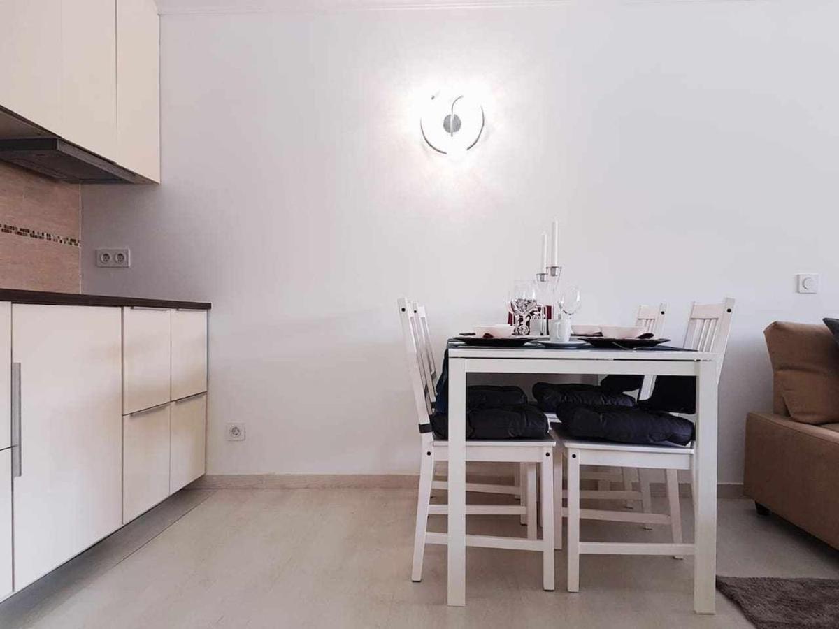Lujoso Apartamento En De La Isla De Puerto Marina 贝纳尔马德纳 外观 照片