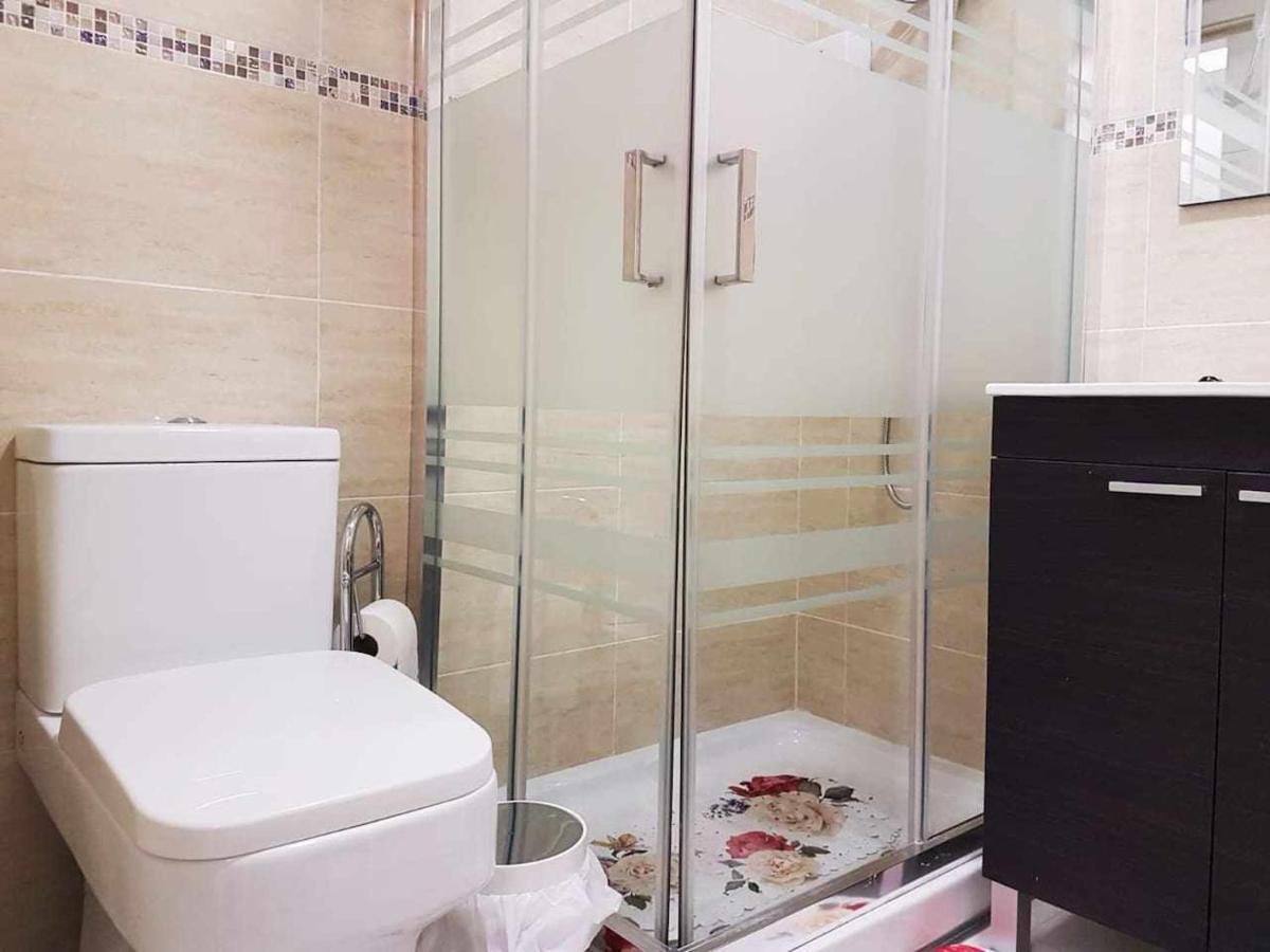 Lujoso Apartamento En De La Isla De Puerto Marina 贝纳尔马德纳 外观 照片